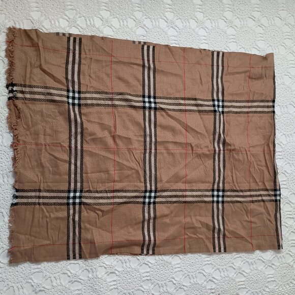 Authentic Burberry Neck Scarf 100% Cashmere Novacheck Plaid Tan Camel Rectangle - Picture 4 of 7